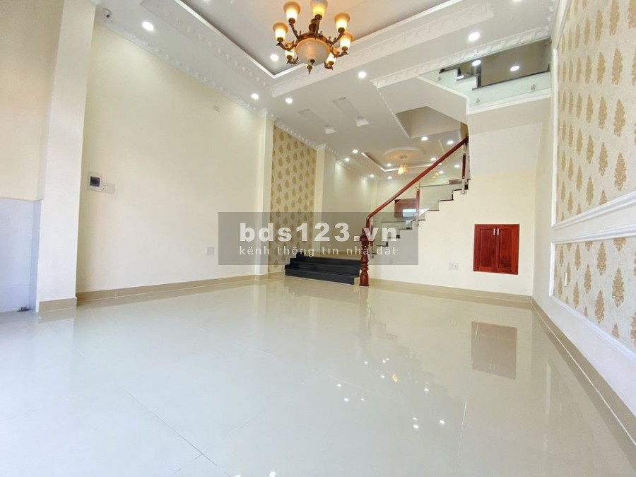 NHÀ ĐẸP BÌNH TRIỆU GIÁ TỐT DIỆN TÍCH RỘNG MẶT TIỀN TO ÔTÔ ĐỖ CỬA GIÁ 6,5 TỶ