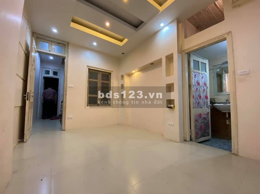 NHÀ ĐẸP MỚI XÂY NGÕ THÔNG 20M RA Ô TÔ TRÁNH AN SINH TỐT