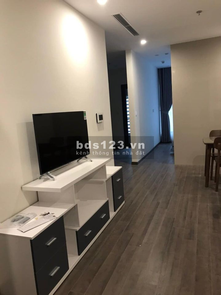 Cho thuê Vinhomes Symphony Long Biên 1Pn Full nội thất giá 8 triệu/ tháng Lh 0962015571