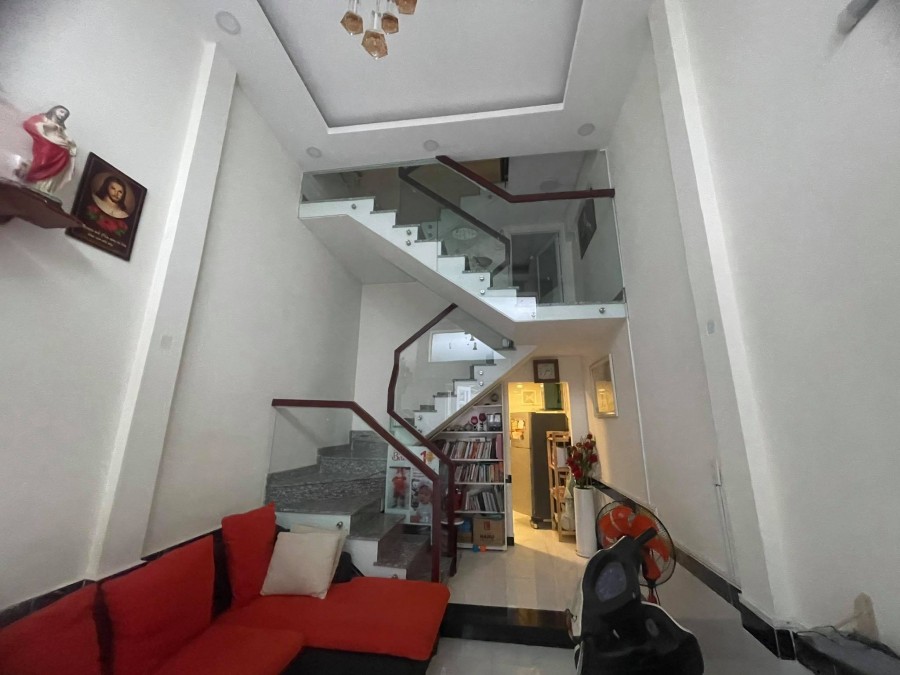 Đường Nghĩa Phát, Quận Tân Bình, giá rẻ, 3 phòng ngủ, chỉ 4,5 Tỷ