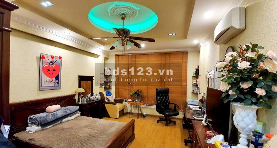 BÁN GẤP Hoàng Văn Thái 47m2 x 4T đường 5m ôtô KD 50m ra phố 6 tỷ 0901386863
