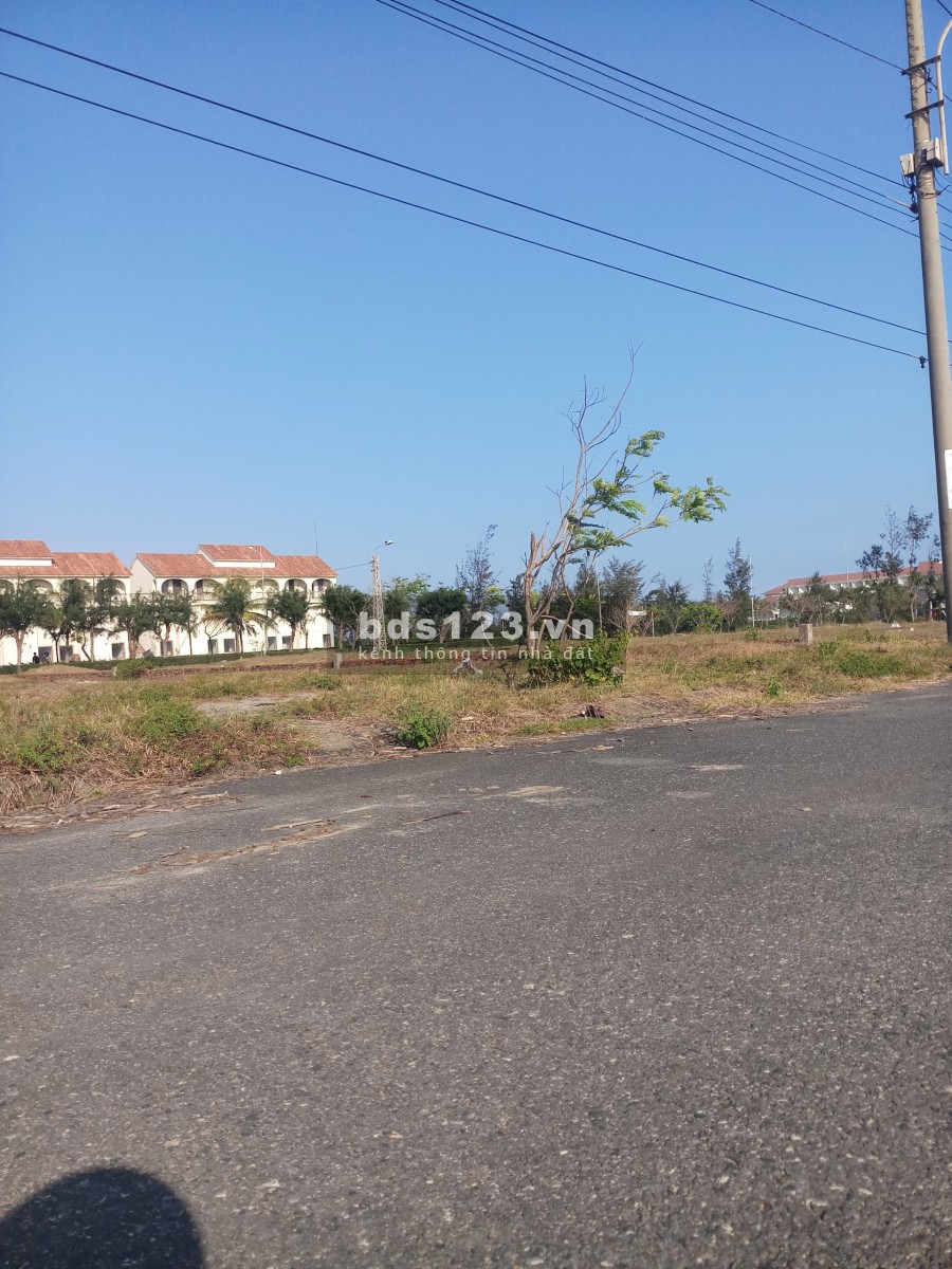 400m2 đất biển Cửa Đại Hội An, giá chỉ 17, x tr/m2, sổ đỏ lâu dài, lợi nhuận cao