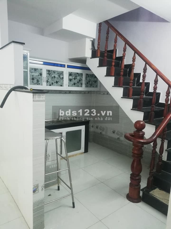 NHÀ HIẾM Hẻm thông 3 gác, Tân Thới Hiệp,Q12-30m2 