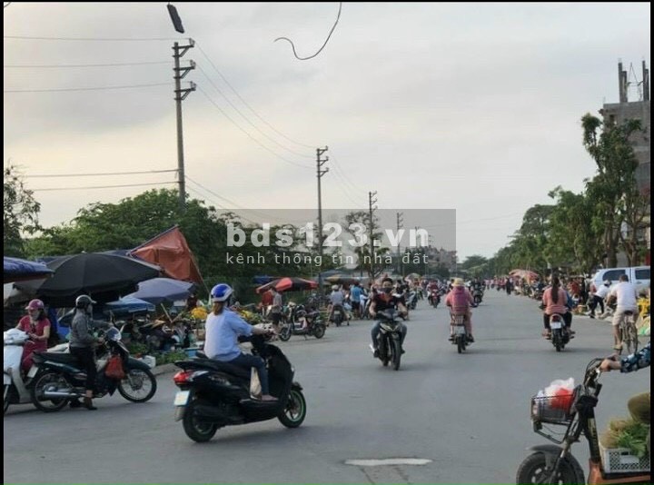 Bán đất mặt đường đôi Vũ Công Đán, Tứ Minh, TP HD lô 2 mặt tiền, siêu hiếm, đắc địa