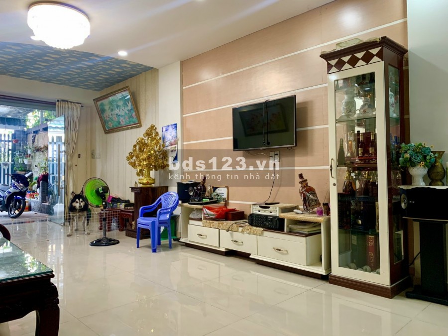Nhà ở vừa cho thuê, cạnh Chợ Bà Hoa, Bàu Cát, Tân Bình. 11,9 tỷ