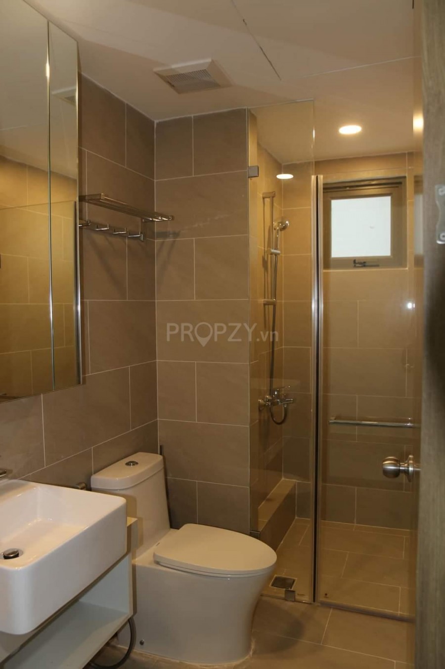 Căn hộ 3pn 2wc tầng đẹp chung cư River Panorama giá cho thuê 12 triệu/tháng, tiện ích đủ