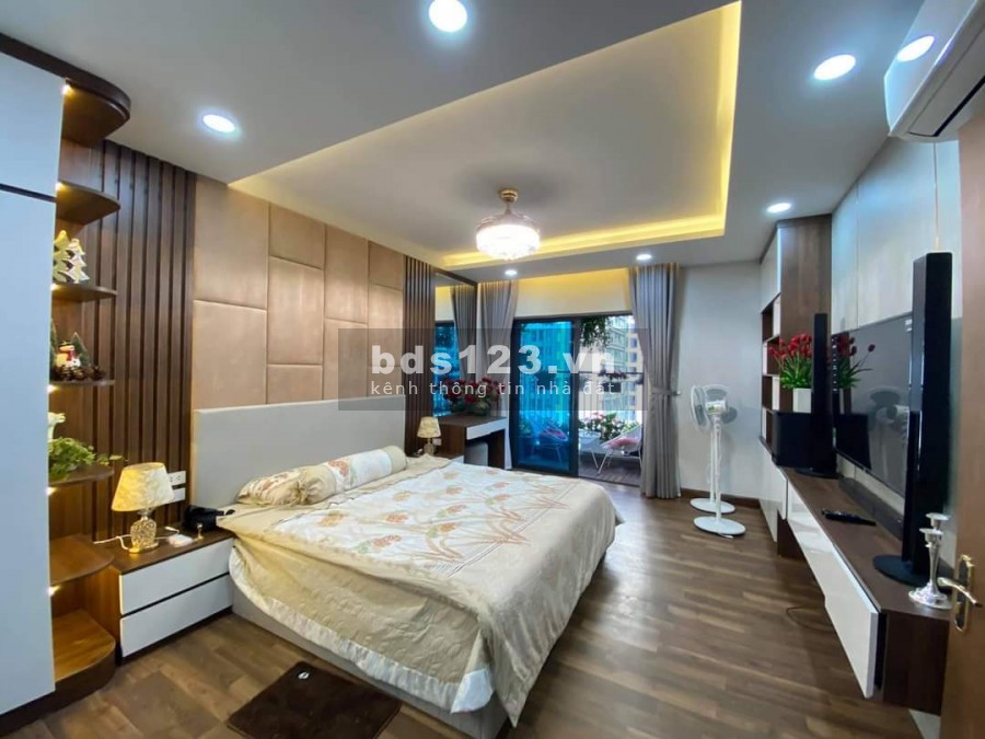 Bán Nhà Phố Ngọc Trục, Đại Mỗ, 52m², MT4m, giá 2 tỷ 55 Lh 0902083139