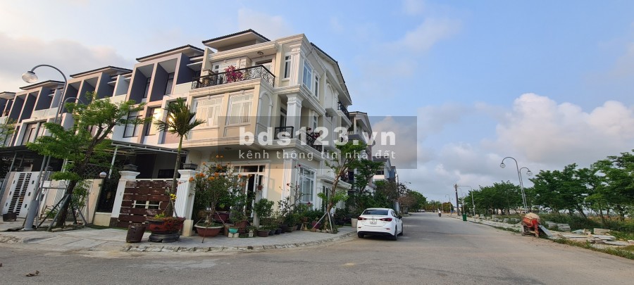 BÁN NHÀ - DỌN VÀO Ở NGAY - ĐẢM BẢO AN NINH 100%