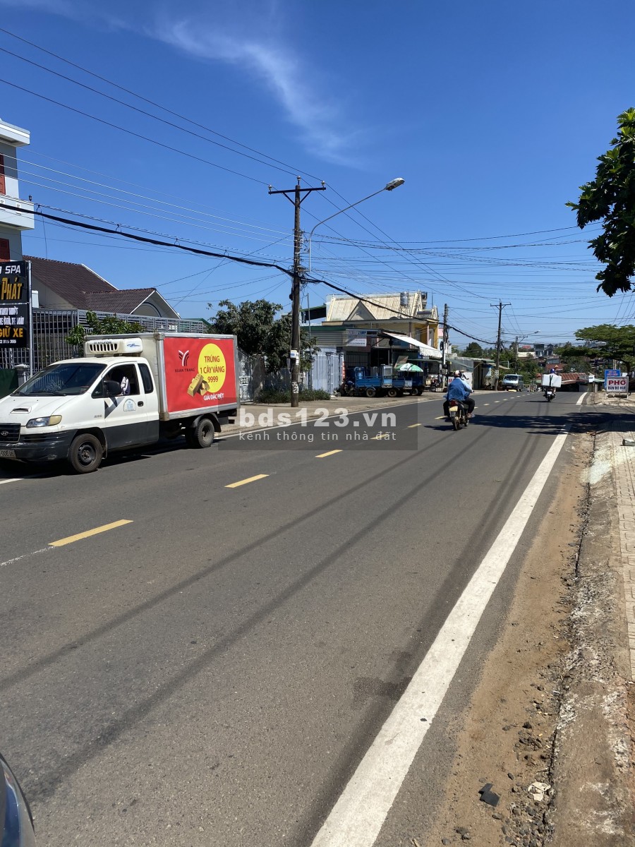 Cần bán lô đất 10*19 mặt tiền đường Nguyễn Văn Cừ phường Lộc Sơn tp Bảo Lộc