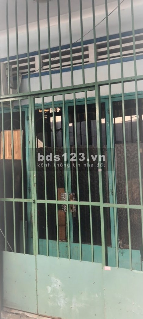 Bán nhà hẻm giá rẻ đường Lê văn khương, quận 12