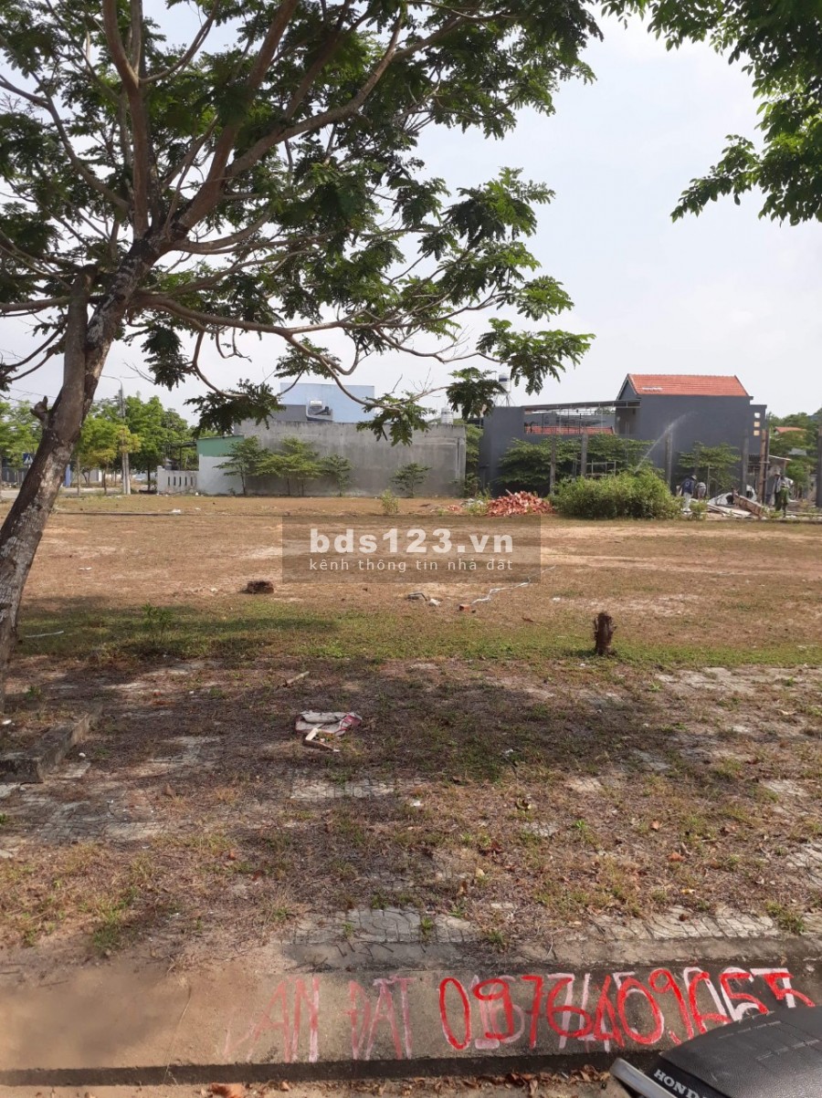 Chính chủ bán 150m2 đât An Phú, Tam Kỳ, Quảng Năm, giá 1.85 tỷ.