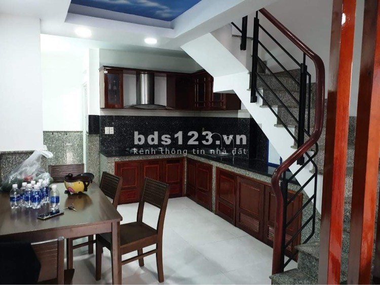 Bán nhà đẹp 4 tầng Đường Bùi Thi Xuân, Quận Tân Bình