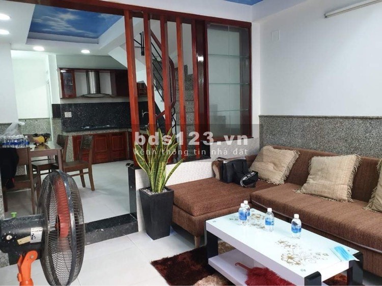 Bán nhà đẹp 4 tầng Đường Bùi Thi Xuân, Quận Tân Bình