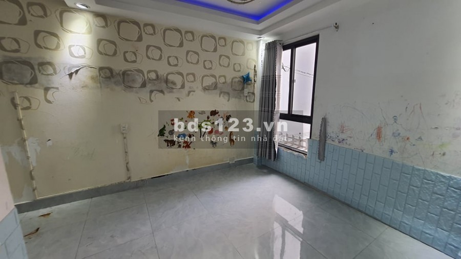 Chỉ nhỉnh 3 tỷ có nhà 4 tầng đường Thành Mỹ Tân Bình