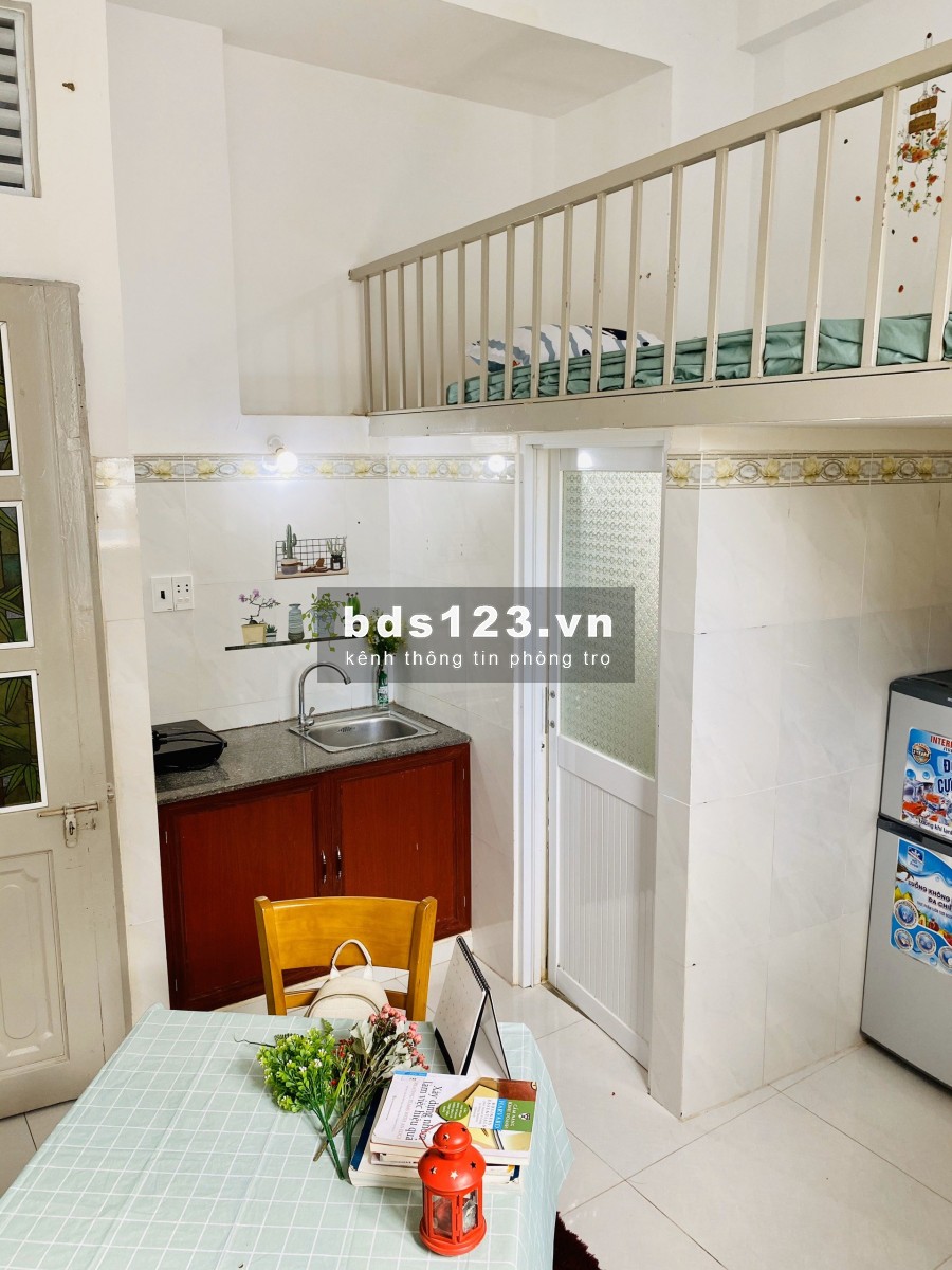 Phòng TÂN BÌNH GIÁ CỰC RẺ dt 30M2, GẦN ĐH VĂN HIẾN