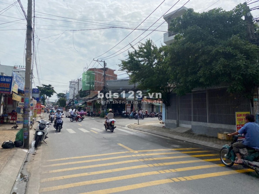 Bán mặt tiền kinh doanh đường số 5 Linh Xuân Tp .Thủ Đức mặt tiền buôn bán tốt