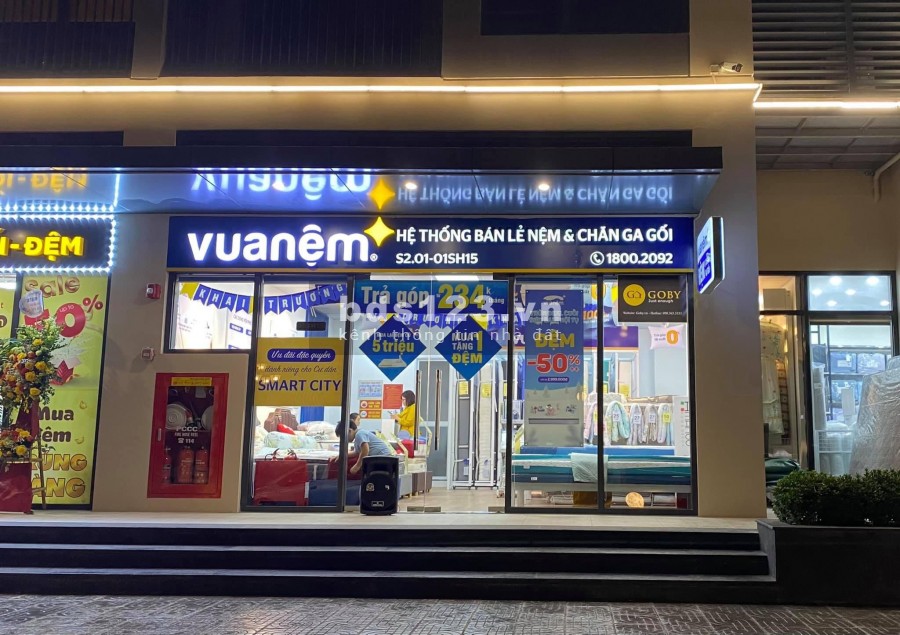 Cho thuê Shop chân đế kinh doanh tại Vinhomes Smart City. LH 0967.264.074