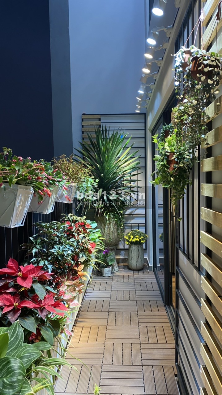 Cần bán căn Duplex 186m2 view nội khu cực đẹp, thoáng khu vực Mỹ Đình, ck đến 8% Ngân hàng có HTLS và ân hạn nợ gốc LH 0395841349