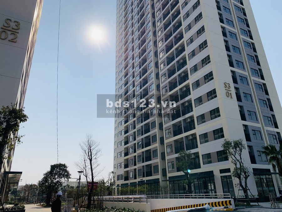 BQL cho thuê shophouse chân đế Vinhomes Smart City giá từ 400 nghìn/m2/tháng.