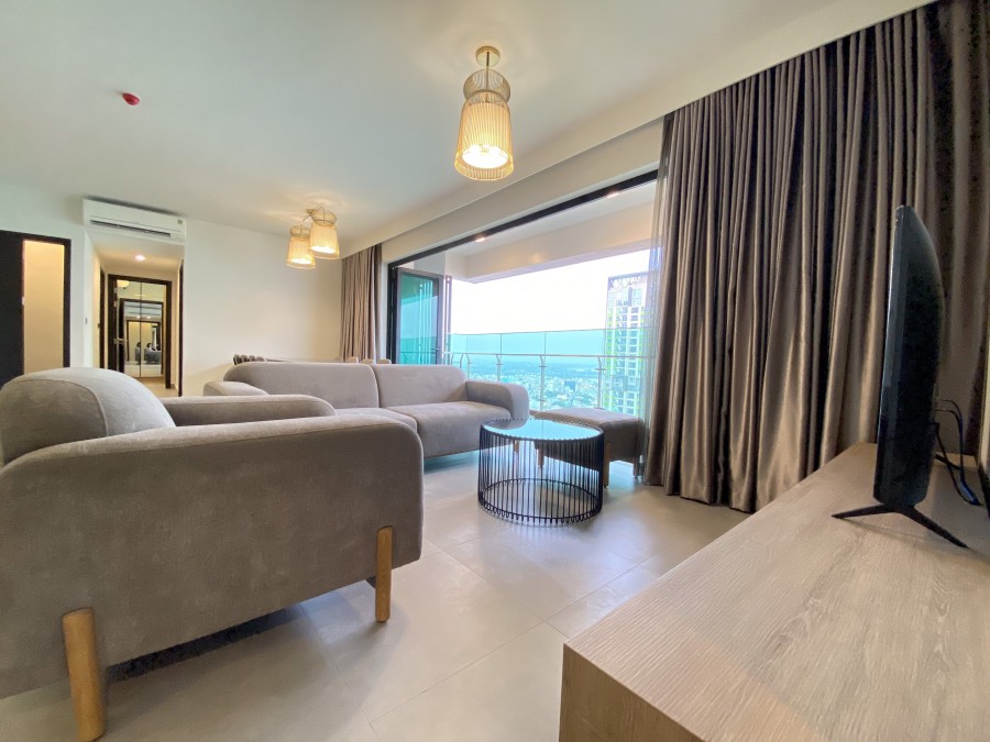 Căn hộ 4 phòng ngủ cần cho thuê đủ nội thất mới 100% tại FELIZ EN VISTA