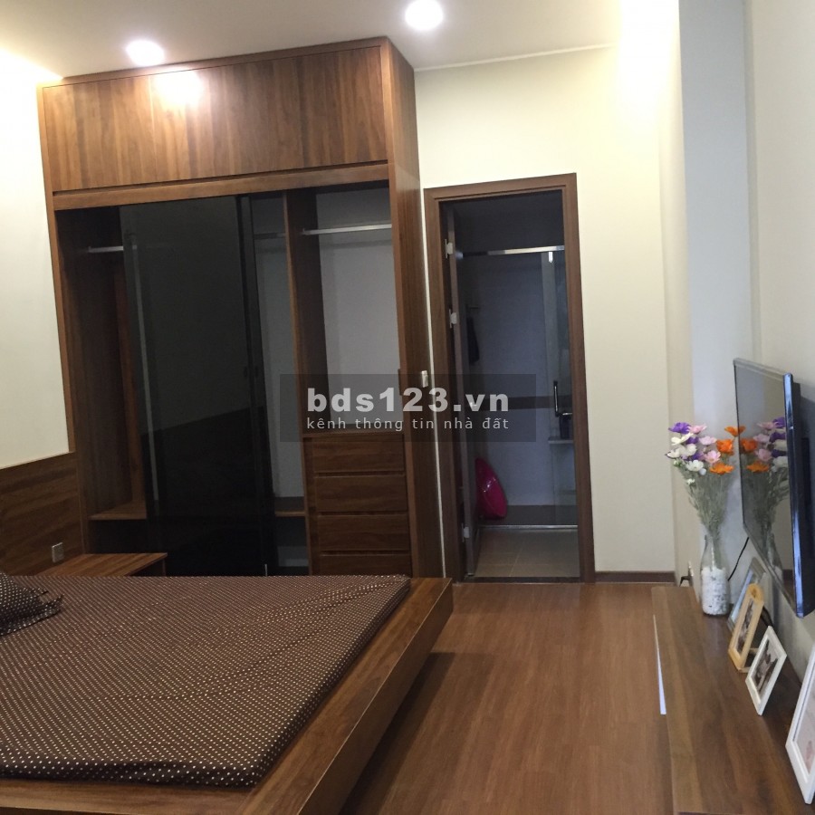 Bán Tràng An complex, quận Cầu Giấy - 1806 ( 88,8m2) – có sẵn đồ liền tường- sổ đỏ chính chủ.