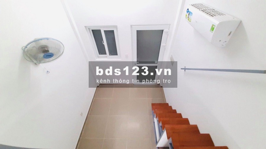 Cho thuê phòng có gác UNG VĂN KHIÊM P25 BÌNH THẠNH, gần ĐH HuTech