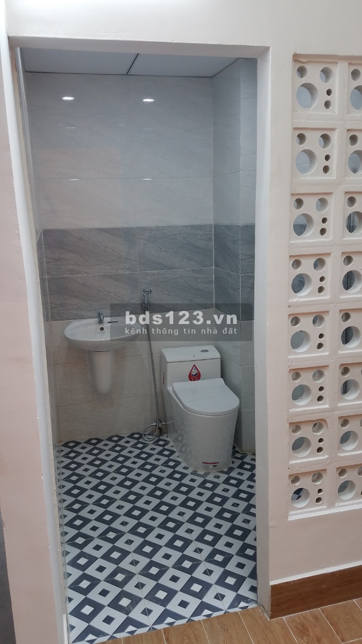 Nhà trung tâm Tam Hiệp, SHR, không quy hoạch mới xây