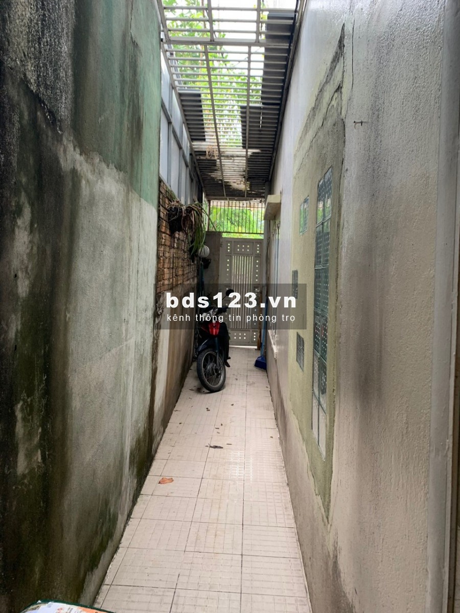 Cho thuê phòng 35 m2 có lối đi riêng