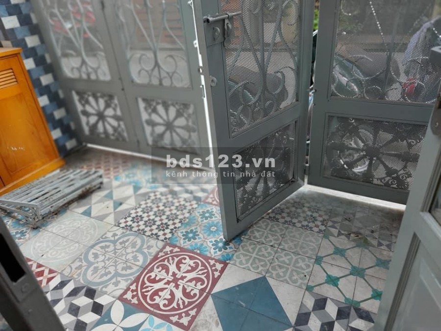 Nhà hẻm xe hơi Ngay góc Phổ Quang - Thích Minh Nguyệt