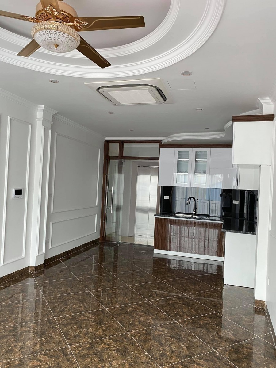 Bán nhà mới xây 7 tâng Ngõ Thịnh Hào Đống Đa Hà Nội