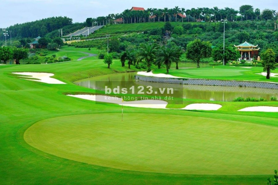 CHỈ 750 TRIỆU- SỞ HỮU NGAY BIỆT THỰ XANH NẰM TRONG LÒNG SÂN GOLF- 0977 66 75 76