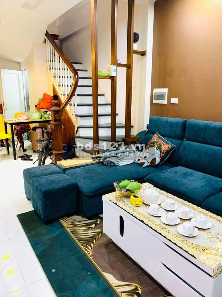 Sống Vip, Ngọc Lâm Long Biên 35m2 MTx4.5m ngõ ô tô
