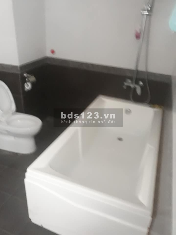 Nhà ngõ Tô Hoàng 2 mặt đường đi, 6 tầng ,6 phòng ngủ, giá 4.75 tỷ. 0903218848