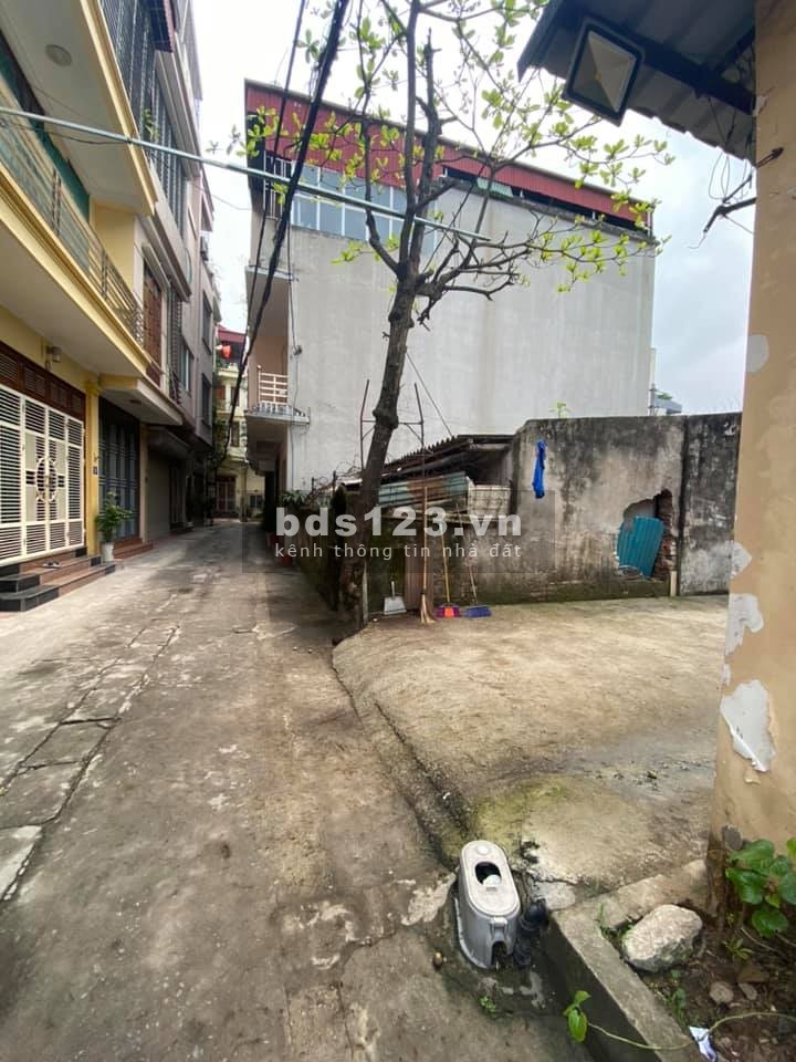 [ Ngõ ô tô] Cần bán mảnh đất 44m2 ngõ Tư Đình, Long Biên siêu đẹp giá chỉ 2.x tỷ ️