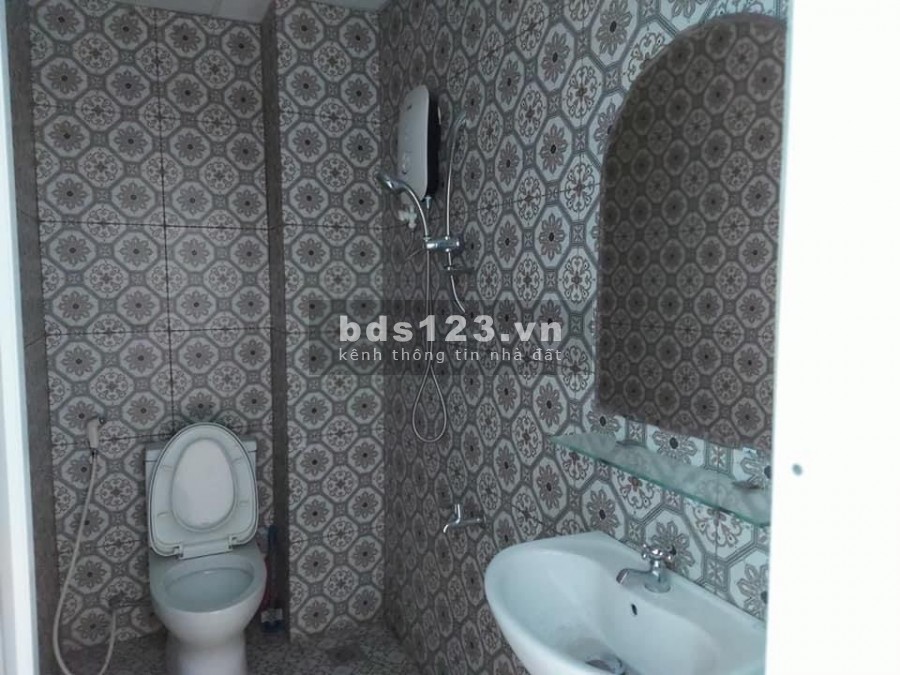 Nhà hẻm xe hơi Ngay góc Phổ Quang - Thích Minh Nguyệt