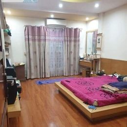NHÀ ĐẸP CẦU GIẤY, BÃI ĐỖ Ô TÔ, 40m2x5T, MT4m GIÁ 3.95 TỶ.