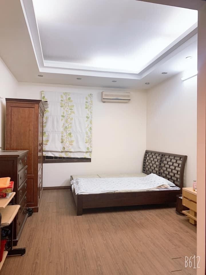 Biệt Thự Lạc Long Quân Tây Hồ, An Sinh Đỉnh Sát Hồ Tây, DT 250m2, MT 7m, Giá 31.2 Tỷ