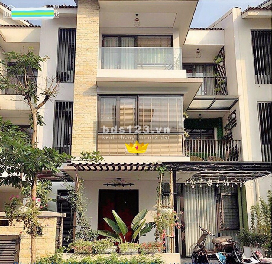 BÁN NHÀ MẶT PHỐ V.I.P LINH LANG 210m2 x 6T, MT 8m, LÔ GÓC - VỊ TRÍ ĐẸP NHẤT PHỐ