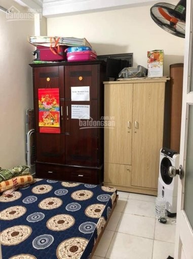 Cần bán nhà mặt phố Lê Hồng Phong, Ba Đình 52m2, 4T,