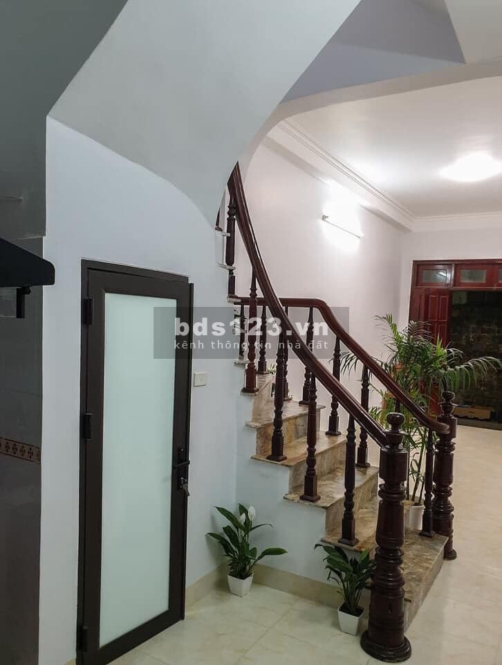 BÁN NHÀ VT ĐẸP HIẾM HỒ TÂY THOÁNG 2 MẶT NGÕ THÔNG 30M 5T NHỈNH 3 TỶ