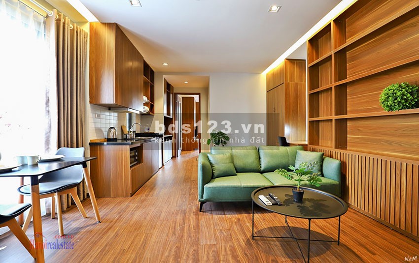 BÁN NHÀ MẶT PHỐ V.I.P LINH LANG 210m2 x 6T, MT 8m, LÔ GÓC - VỊ TRÍ ĐẸP NHẤT PHỐ