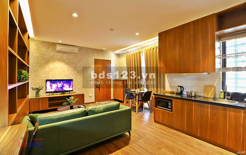 BÁN NHÀ MẶT PHỐ V.I.P LINH LANG 210m2 x 6T, MT 8m, LÔ GÓC - VỊ TRÍ ĐẸP NHẤT PHỐ