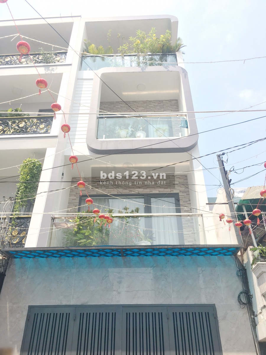 Bán nhà đẹp 2 lầu/ST hẻm ôtô Hưng Phú P10 Q8 + Diện tích: 4.2 x 13.5m. DTSD: 53.4m2