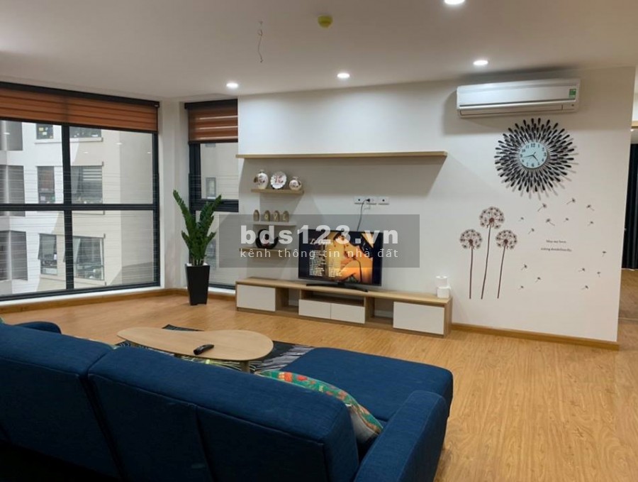 Cho thuê CHCC Golden West – Lê Văn Thiêm,3N,FULL, view tuyệt phẩm, giá chỉ 13tr/th
