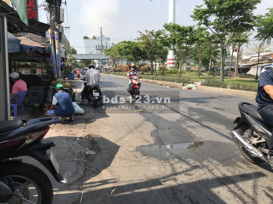Bán lô đất 308m2 mặt tiền Nơ Trang Long Quận Bình Thạnh