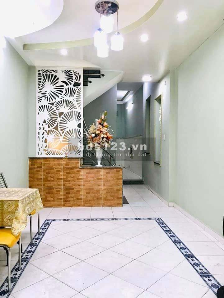 Nhà Quận 10 Hẻm ba gác thông dt 40m2, 3PN, N.Chung: 901218895
