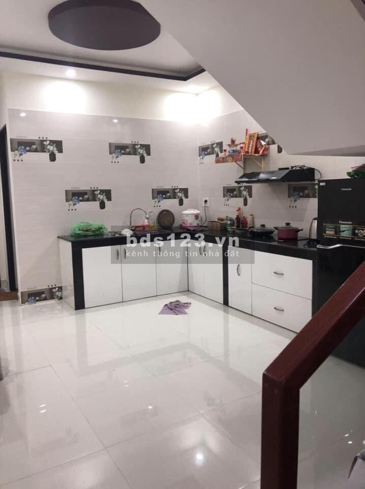 Bán nhà đường Trần Mai Ninh, P.11, Tân Bình