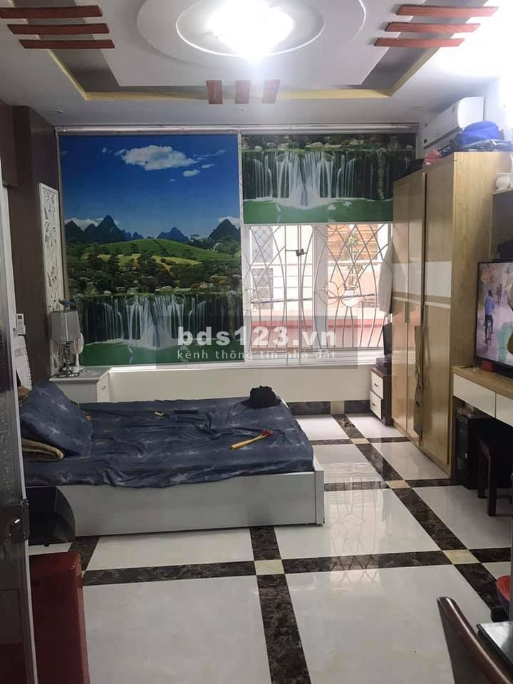 Căn duy nhất Phường Bồ Đề, 45m2x5t, giá chỉ 5,2 tỷ. Long Biên, Hà Nội. 0976005168.