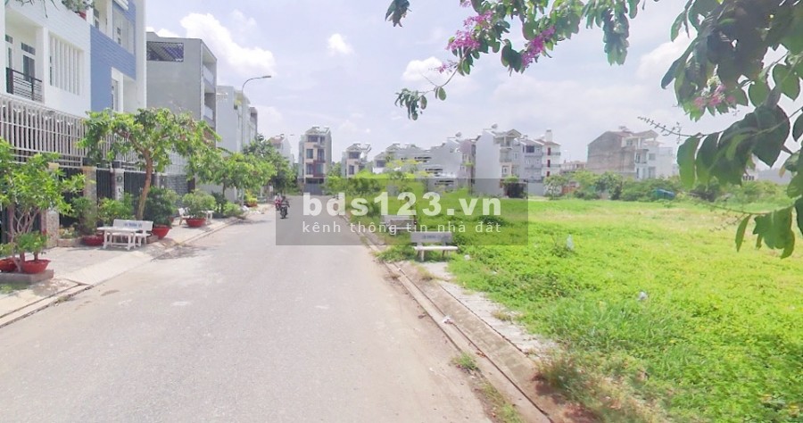 Bán gấp đất nền KDC Gia Hòa, MT Út Trà Ôn, P.Phước Long B, Q.9, sổ hồng riêng, giá 28tr/m2. LH 0938274090 Kim