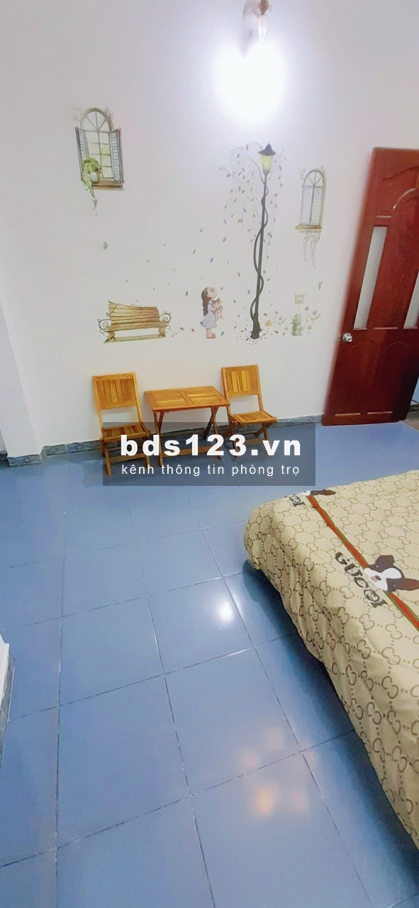 Phòng trọ full nội thất tại đường Nguyễn Trãi Quận 5